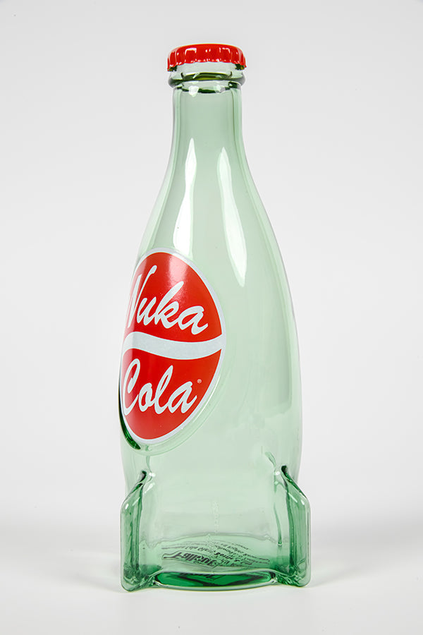 Fallout Nuka Cola Glass Bottle + 10 Bottle Caps Rocket Replica Figure